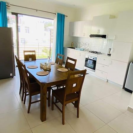 Beach Apartment Flic-en-Flacq Eksteriør bilde
